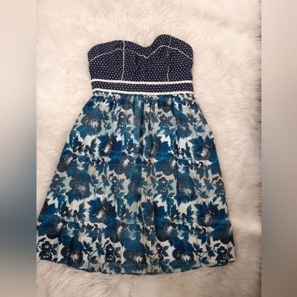 Kimichi Blue Strapless Dress Size 0